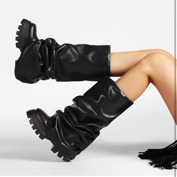 Azalea Wang Mate Black Ruched Boots - Picture 7 of 7